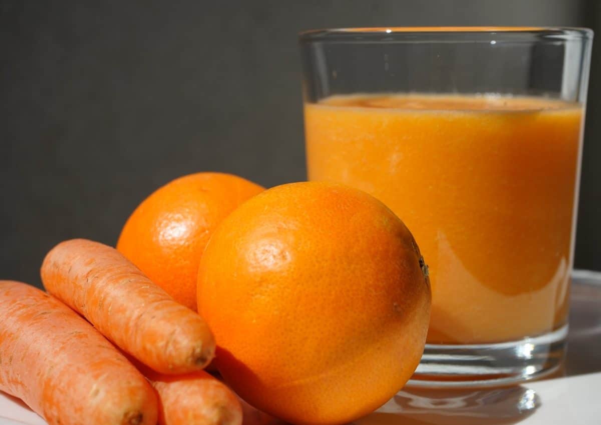 orange fruit on clear glass bowl